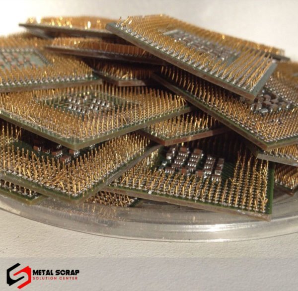 E32420670_2059775850949252_5876313940161462272_n-600x586 Ceramic CPU scrap (Gold Plated) - Image 1